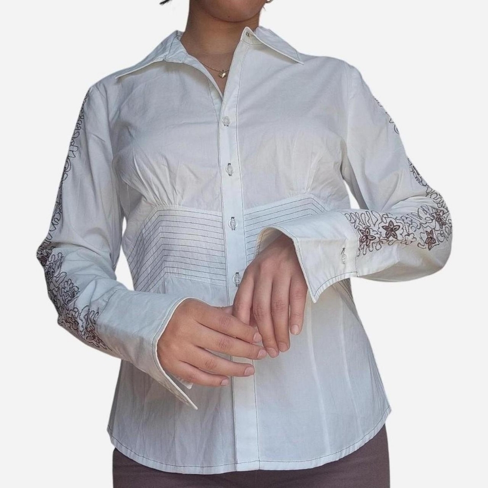 NWT White Embroidered Women's Cotton Top